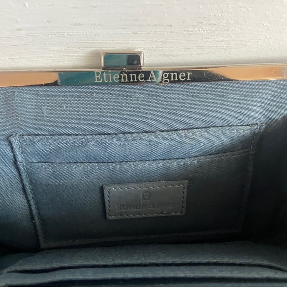 Vintage Light Blue Leather Etienne Aigner change purse/wallet or small clutch. - Picture 3 of 6